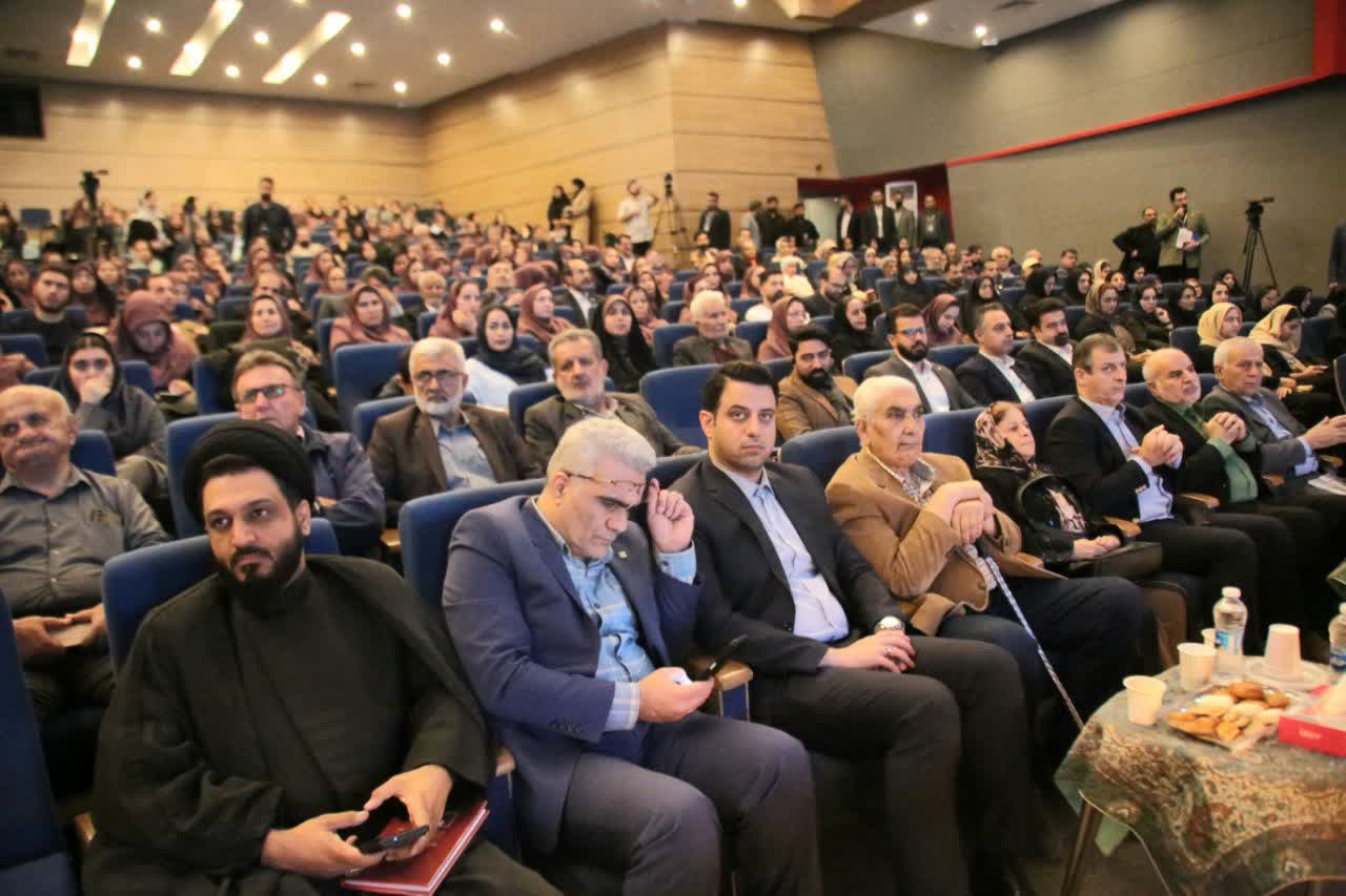 سی‌وسومین دوره هفته کتاب جمهوری اسلامی ایران سی‌وسومین دوره هفته کتاب جمهوری اسلامی ایران